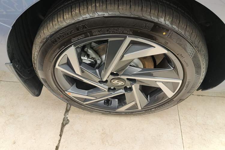 Used Hyundai Elantra 2023 1.5L CVT GLX Elite Edition Exterior 5