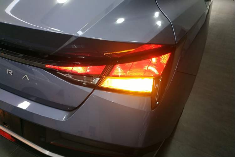 Used Hyundai Elantra 2023 1.5L CVT GLX Elite Edition Exterior 6