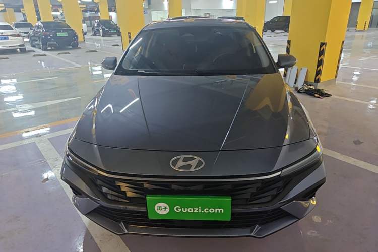 Used Hyundai Elantra 2023 1.5L CVT LUX Prestige Edition Front