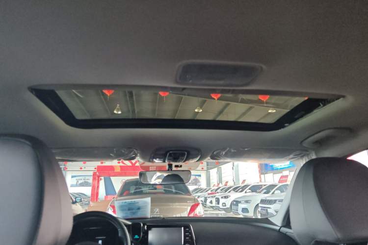Used Hyundai Elantra 2023 1.5L CVT GLX Elite Edition Headliner
