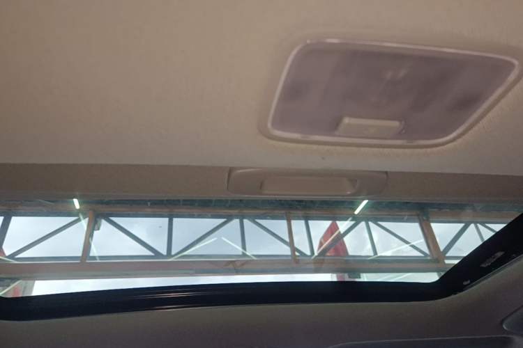 Used Hyundai Elantra 2023 1.5L CVT GLX Elite Edition Headliner