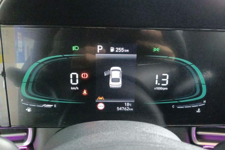 Used Hyundai Elantra 2023 1.5L CVT LUX Prestige Edition Instrument Cluster
