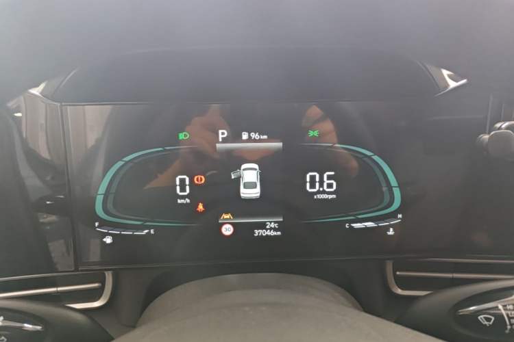 Used Hyundai Elantra 2023 1.5L CVT LUX Prestige Edition Instrument Cluster