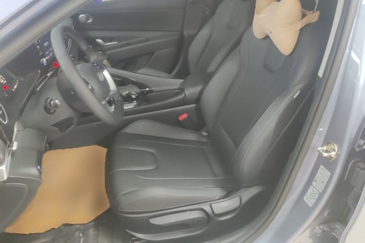 Used Hyundai Elantra 2023 1.5L CVT GLX Elite Edition Left Front Seat