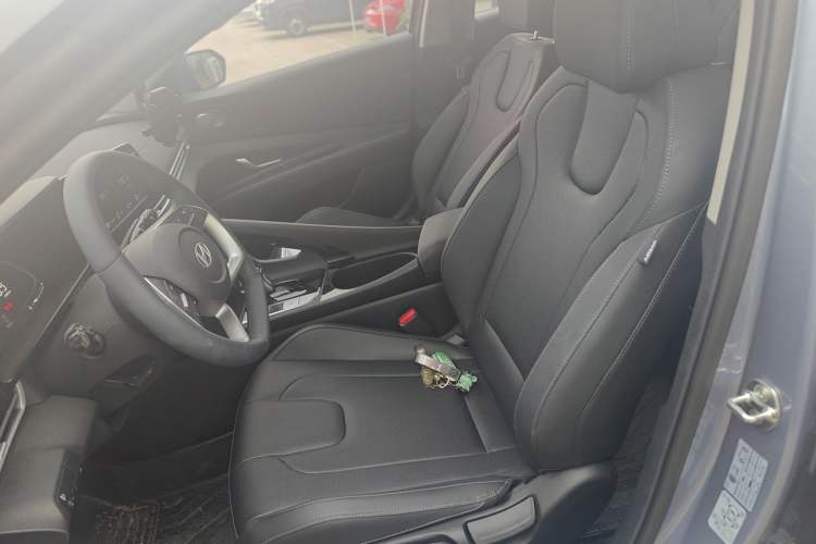 Used Hyundai Elantra 2023 1.5L CVT GLX Elite Edition Left Front Seat