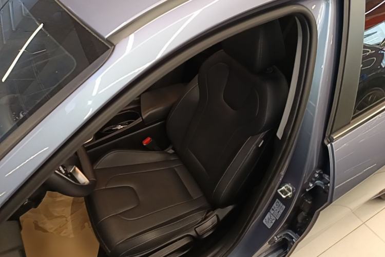 Used Hyundai Elantra 2023 1.5L CVT GLX Elite Edition Left Front Seat