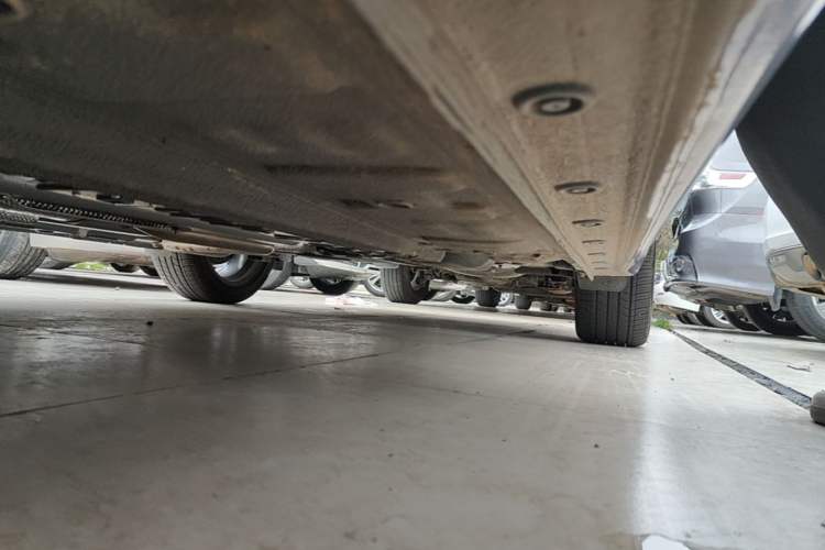Used Hyundai Elantra 2023 1.5L CVT GLX Elite Edition Left Side Sill