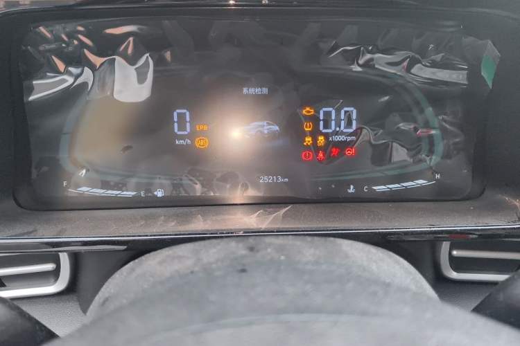 Used Hyundai Elantra 2023 1.5L CVT GLX Elite Edition Odometer Close Up