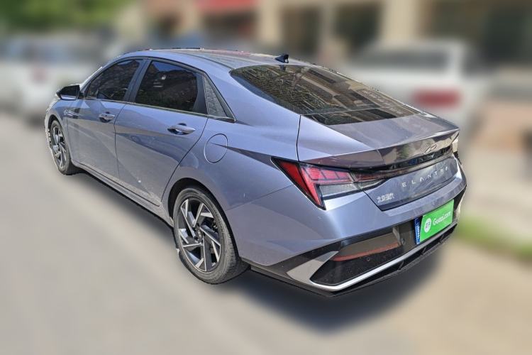 Used Hyundai Elantra 2023 1.5L CVT LUX Prestige Edition Rear Left 45 Deg