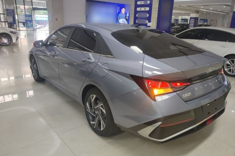 Used Hyundai Elantra 2023 1.5L CVT GLX Elite Edition Rear Left 45 Deg