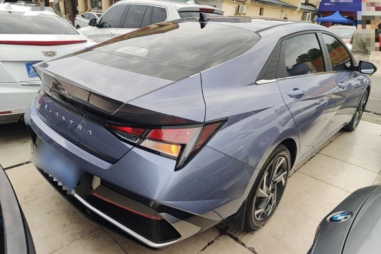 Used Hyundai Elantra 2023 1.5L CVT GLX Elite Edition Rear Right 45 Deg