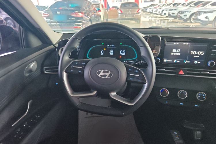 Used Hyundai Elantra 2023 1.5L CVT GLX Elite Edition Steering Wheel