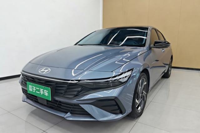 Used Hyundai Elantra 2023 1.5L CVT LUX Prestige Edition