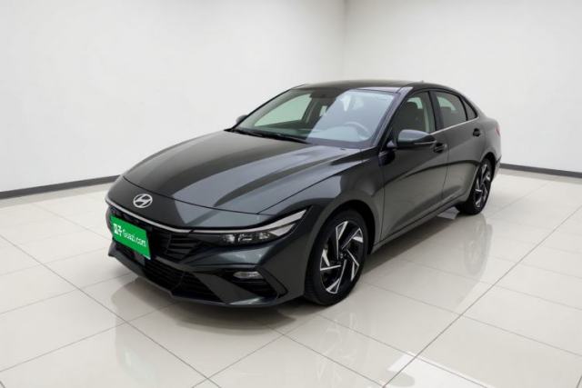 Ojetý Hyundai Elantra 2023 1.5L CVT GLX Elite Edition