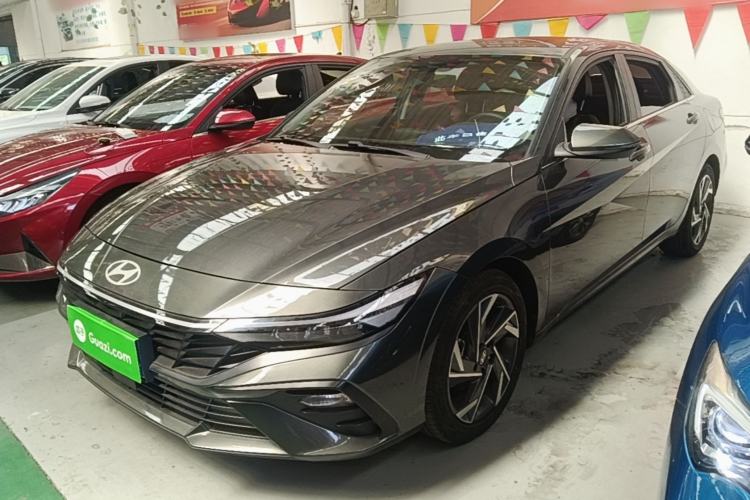 Hyundai Elantra 2023 1.5L CVT GLX Elite Edition