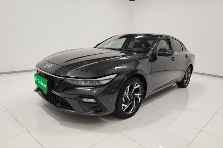 Hyundai Elantra 2023 1.5L CVT GLX Elite Edition
