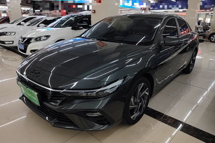 Hyundai Elantra 2023 1.5L CVT GLX Elite Edition