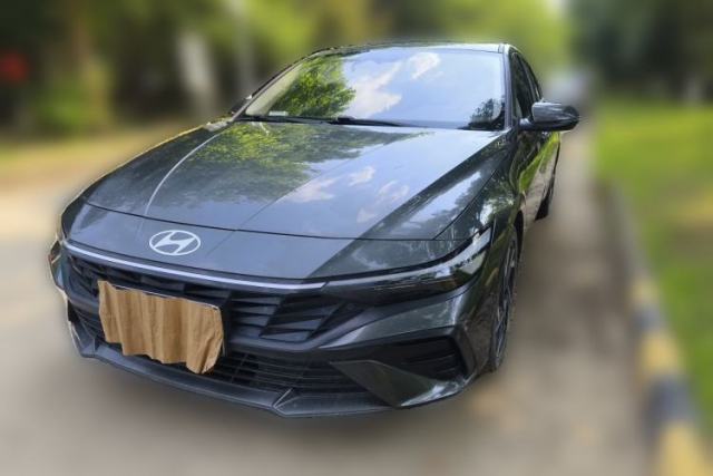 Used Hyundai Elantra 2023 1.5L CVT LUX Prestige Edition