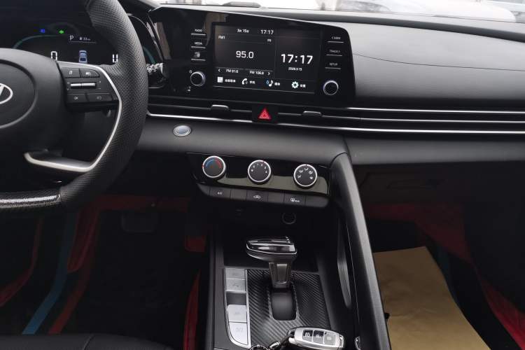 Used Hyundai Elantra 2023 1.5L CVT GLX Elite Edition Audio And AC Panel