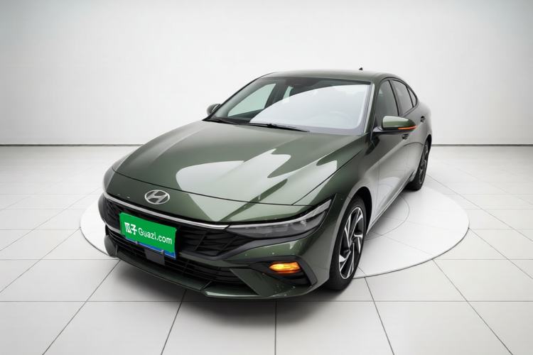 Hyundai Elantra 2023 1.5L CVT GLX Elite Edition