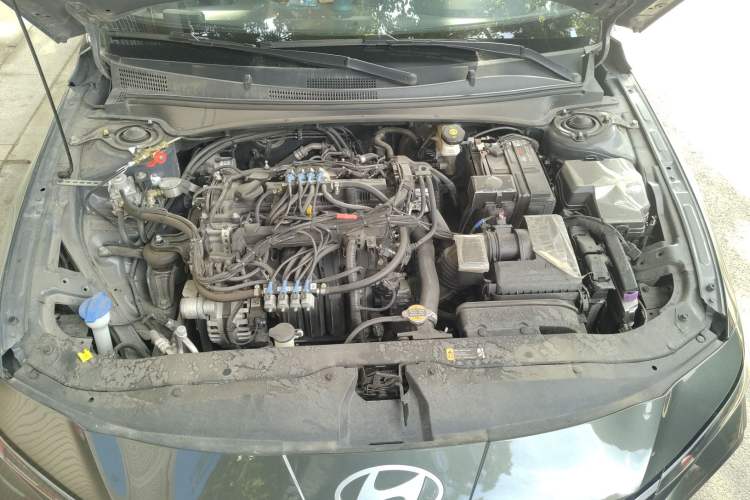 Used Hyundai Elantra 2023 1.5L CVT GLX Elite Edition Engine Bay
