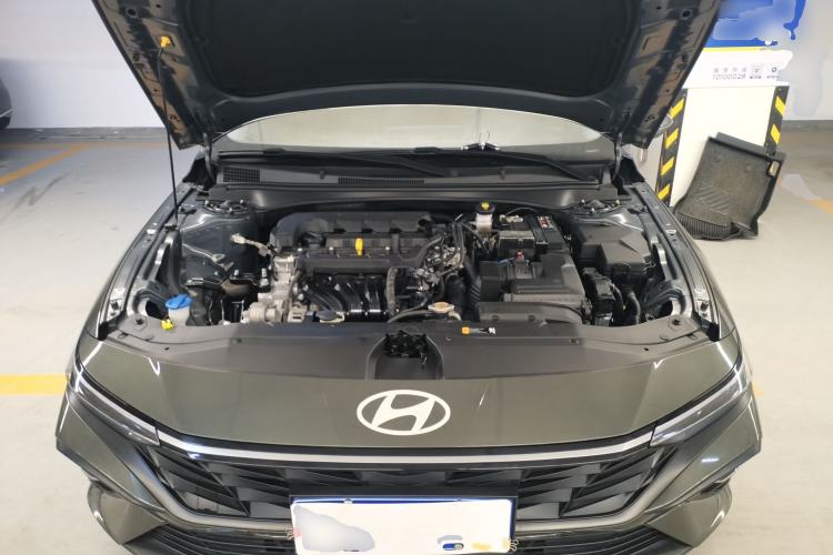 Used Hyundai Elantra 2023 1.5L CVT GLX Elite Edition Engine Bay