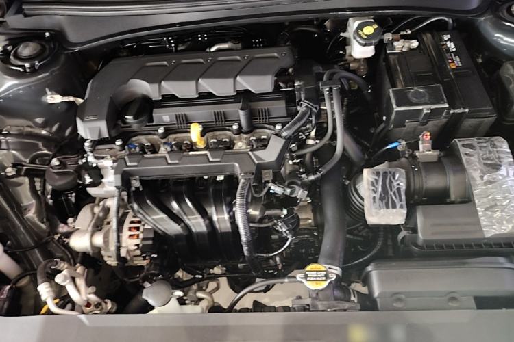 Used Hyundai Elantra 2023 1.5L CVT GLX Elite Edition Engine Bay