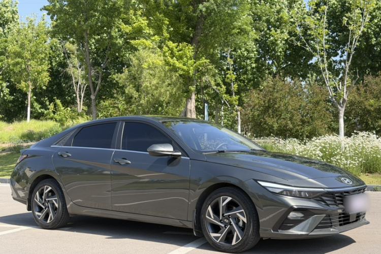 Used Hyundai Elantra 2023 1.5L CVT GLX Elite Edition Exterior 3