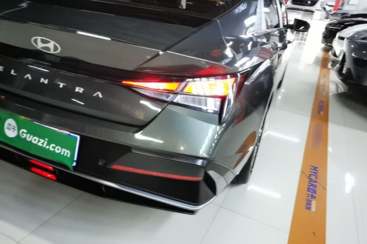 Used Hyundai Elantra 2023 1.5L CVT GLX Elite Edition Exterior 3