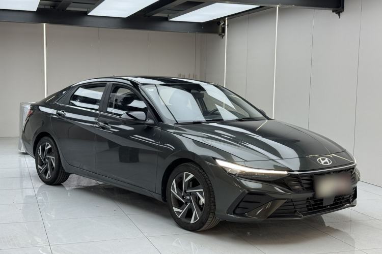 Used Hyundai Elantra 2023 1.5L CVT TOP Flagship Edition Exterior 5