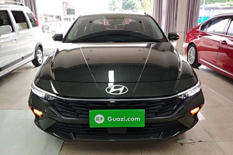 Used Hyundai Elantra 2023 1.5L CVT GLX Elite Edition Front