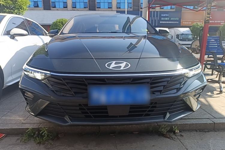 Used Hyundai Elantra 2023 1.5L CVT GLX Elite Edition Front