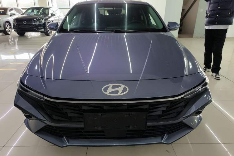 Used Hyundai Elantra 2023 1.5L CVT GLX Elite Edition Front
