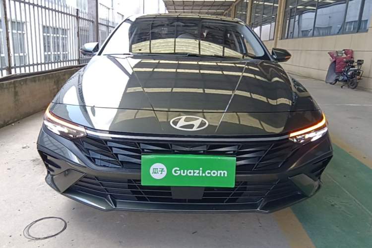 Used Hyundai Elantra 2023 1.5L CVT LUX Prestige Edition Front
