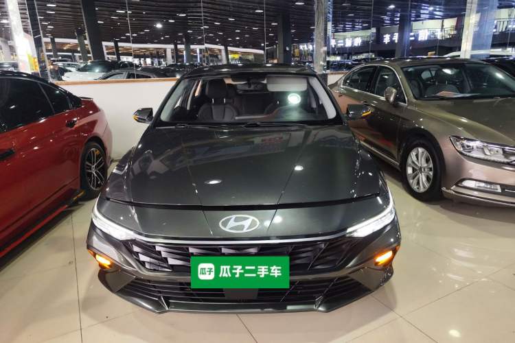 Used Hyundai Elantra 2023 1.5L CVT GLX Elite Edition Front