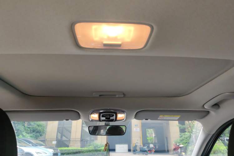 Used Hyundai Elantra 2023 1.5L CVT GLX Elite Edition Headliner