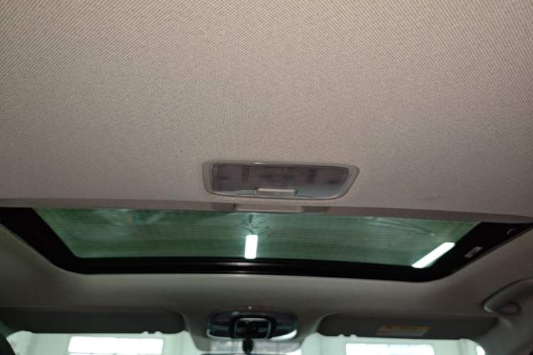 Used Hyundai Elantra 2023 1.5L CVT GLX Elite Edition Headliner