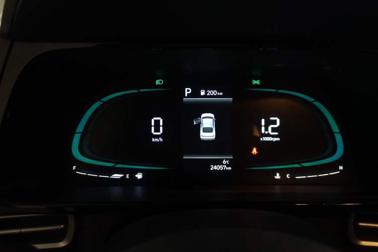 Used Hyundai Elantra 2023 1.5L CVT GLX Elite Edition Instrument Cluster