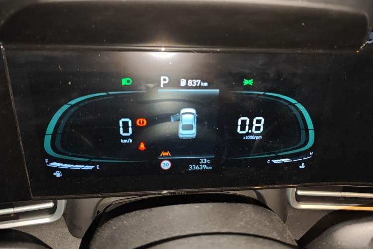 Used Hyundai Elantra 2023 1.5L CVT LUX Prestige Edition Instrument Cluster