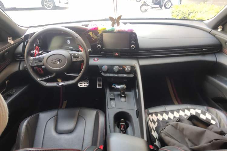 Used Hyundai Elantra 2023 240TGDi DCT N Line GLX Elite Edition Interior 2