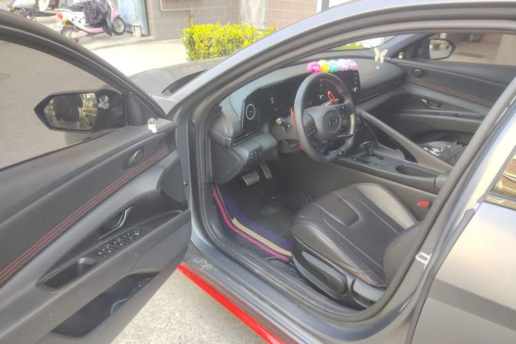 Used Hyundai Elantra 2023 240TGDi DCT N Line GLX Elite Edition Interior 3