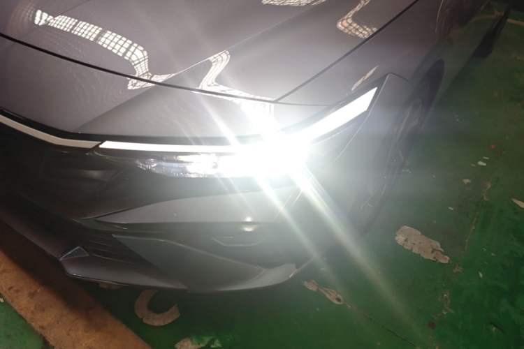 Used Hyundai Elantra 2023 1.5L CVT GLX Elite Edition Left Front Headlight