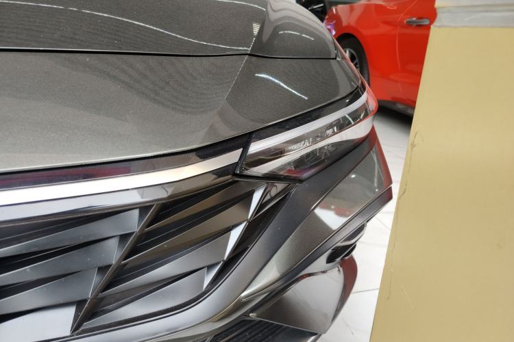 Used Hyundai Elantra 2023 1.5L CVT GLX Elite Edition Left Front Headlight