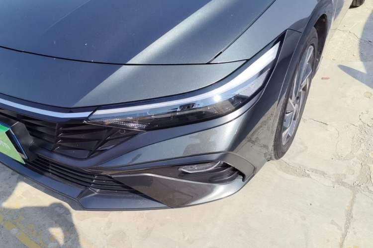 Used Hyundai Elantra 2023 1.5L CVT GLX Elite Edition Left Front Headlight