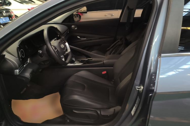 Used Hyundai Elantra 2023 1.5L CVT GLX Elite Edition Left Front Seat