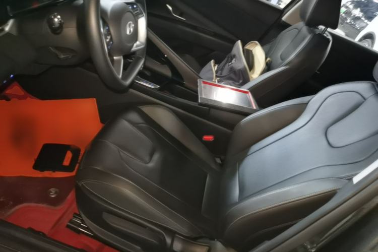 Used Hyundai Elantra 2023 1.5L CVT GLX Elite Edition Left Front Seat