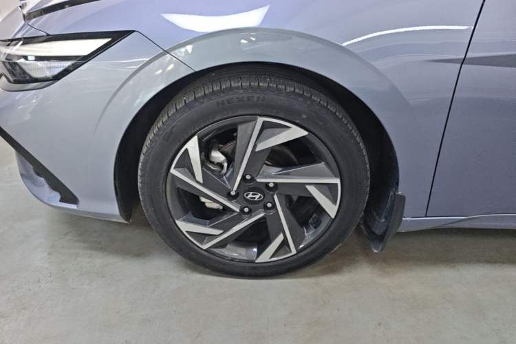 Used Hyundai Elantra 2023 1.5L CVT GLX Elite Edition Left Front Wheel Hub