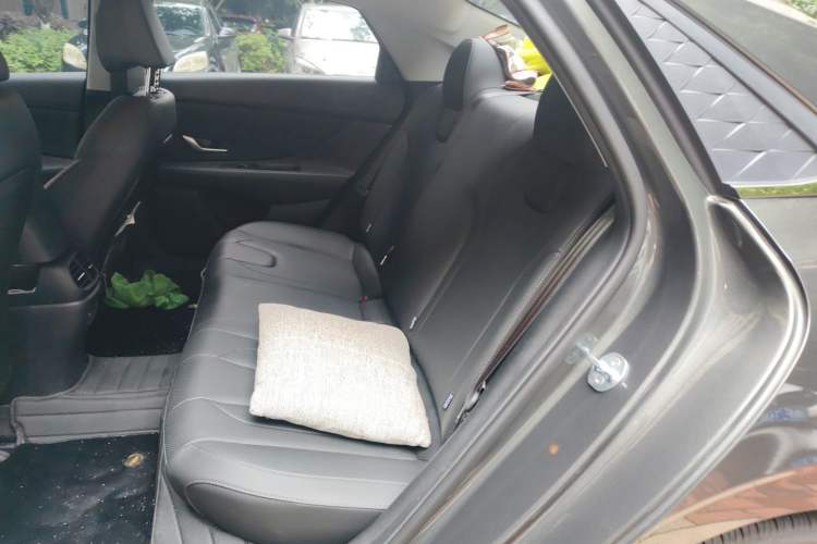 Used Hyundai Elantra 2023 1.5L CVT GLX Elite Edition Left Rear Seat