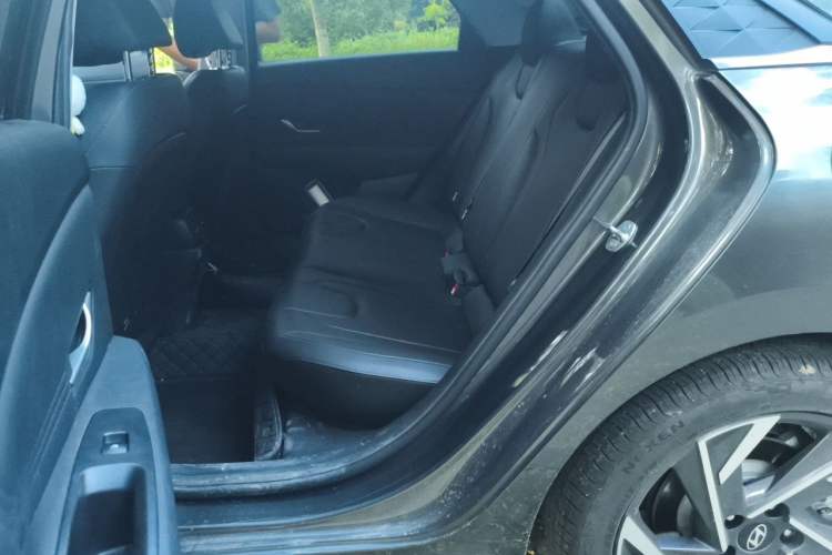 Used Hyundai Elantra 2023 1.5L CVT GLX Elite Edition Left Rear Seat