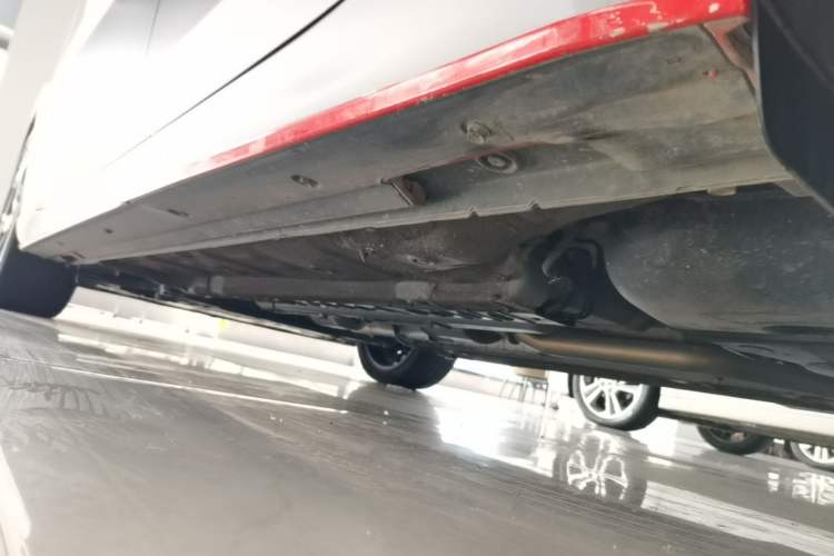Used Hyundai Elantra 2023 240TGDi DCT N Line LUX Prestige Edition Left Side Sill